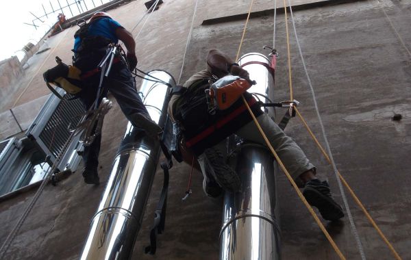 installazione-canne-fumarie-ediliziasufune-03