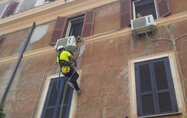 installazione-manutenzione-condizionatori-ediliziasufune-02