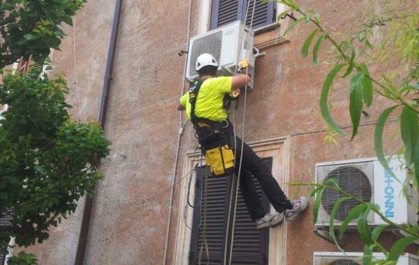installazione-manutenzione-condizionatori-ediliziasufune-03