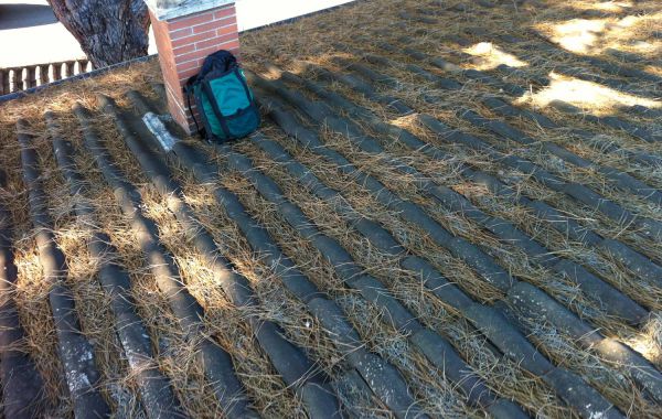 pulizia-gronde-coperture-ediliziasufune-01